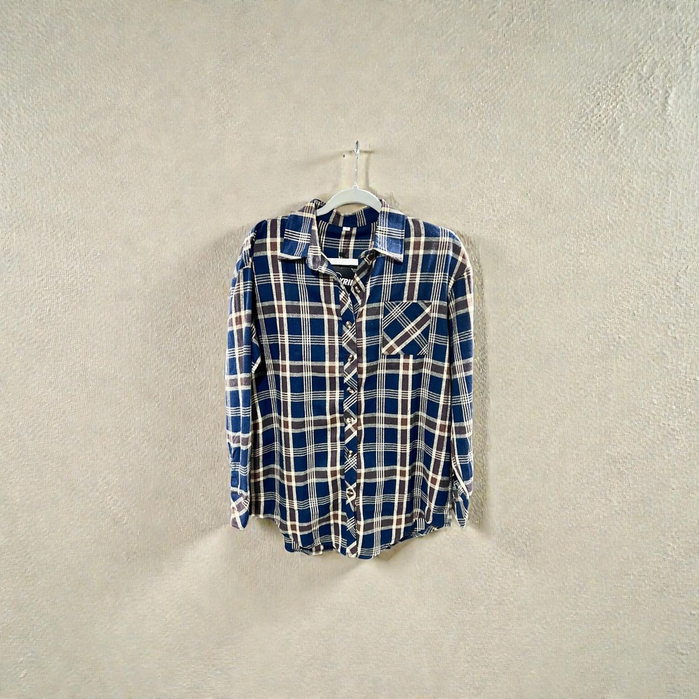 NWT CHYRIl Plaid Flannel Button Up Shirt Women Navy Brown Casual Oversized Small